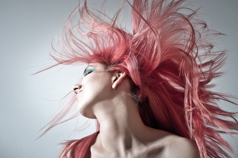 coiffure-SEILLANS-min_people-hair-wild-portrait-red-color-606493-pxhere.com